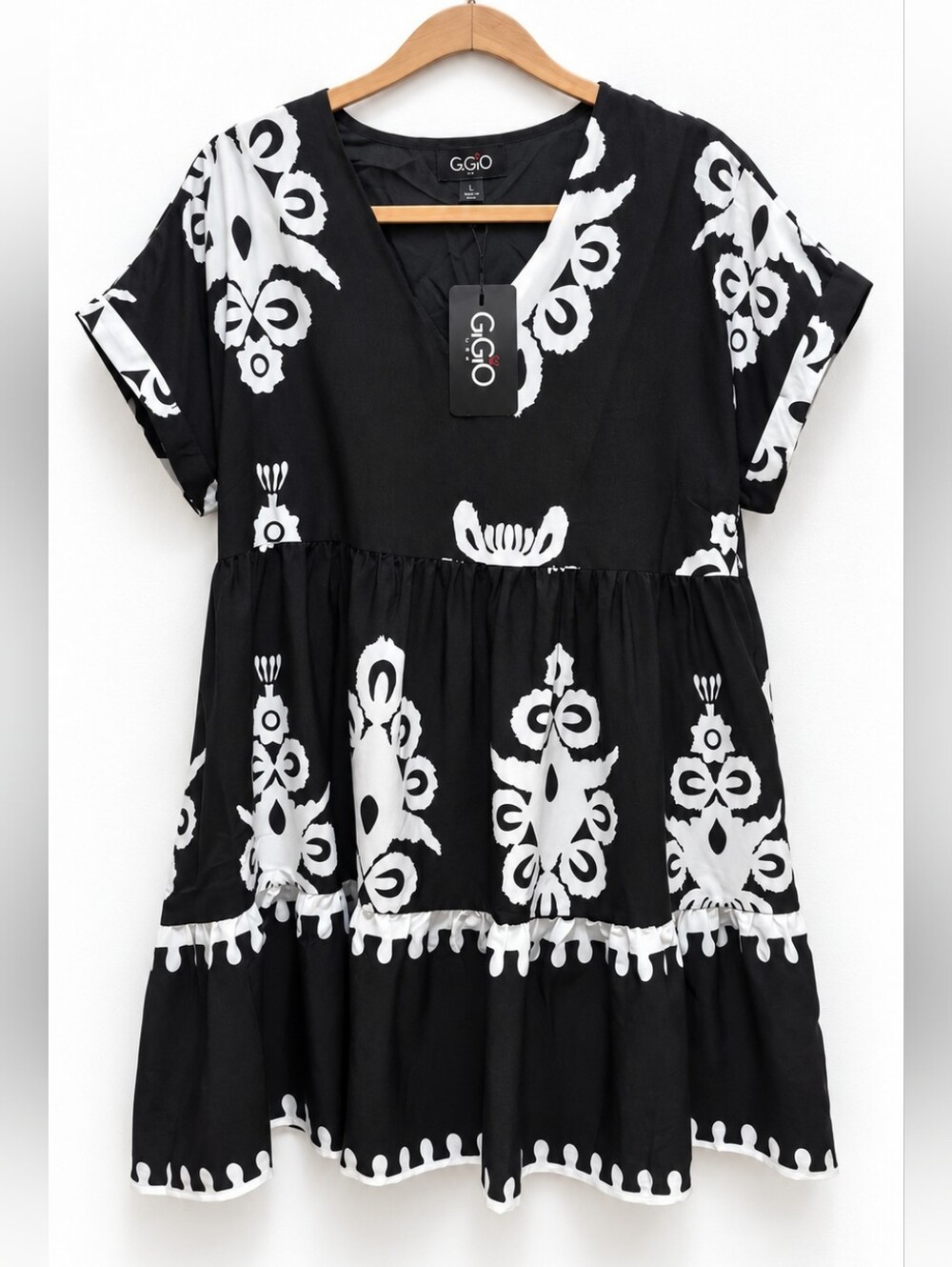 GiGiO USA Black & White Boho Print Tiered Dress Size Large NWT